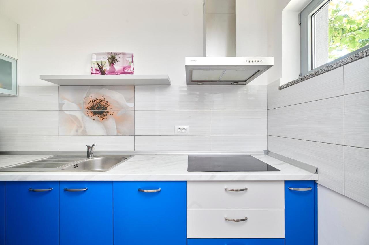 Apartments Ferlin Umag Luaran gambar