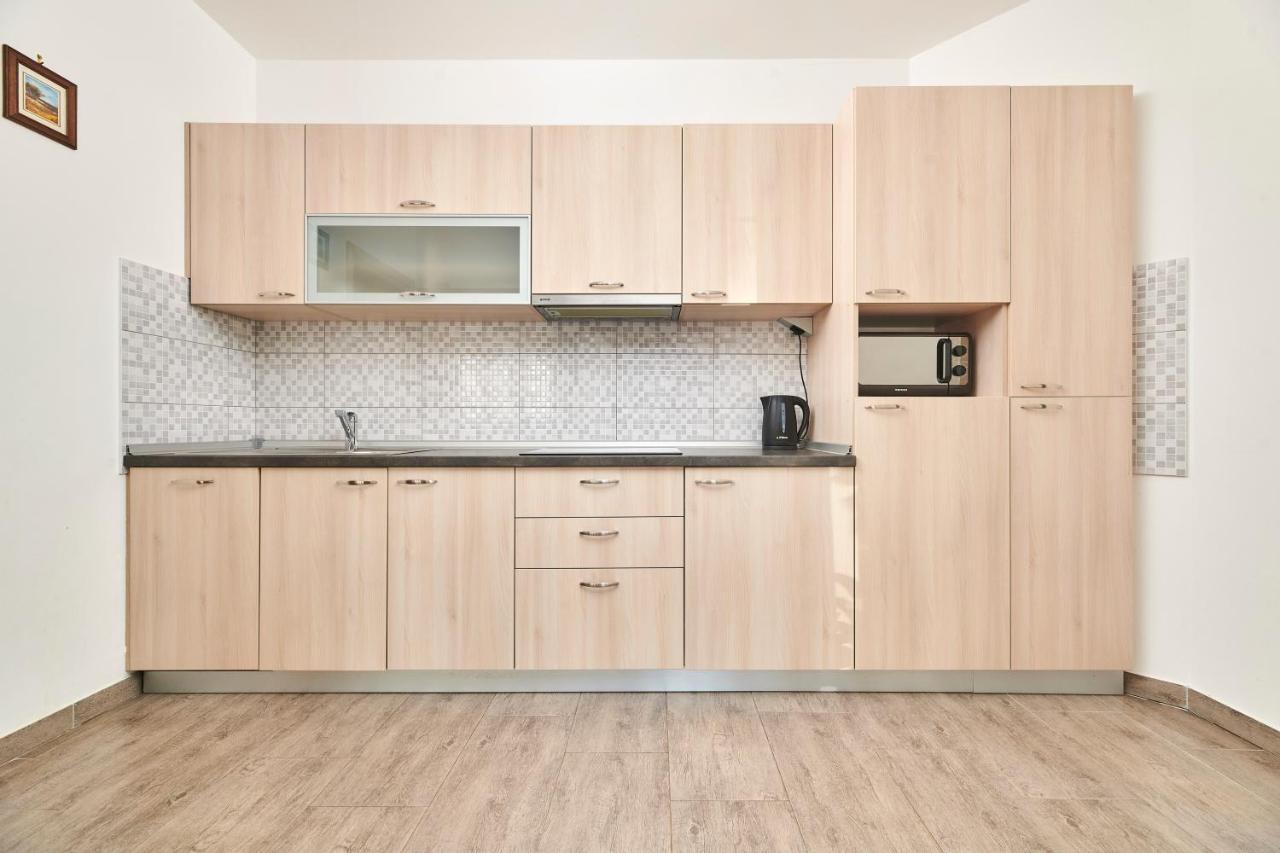 Apartments Ferlin Umag Luaran gambar