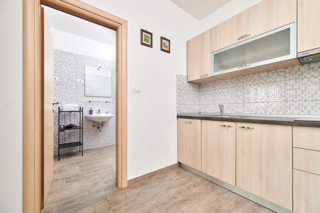 Apartments Ferlin Umag Luaran gambar
